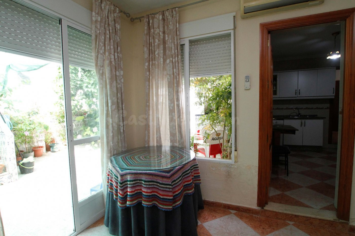 Gran casa en el centro de Montijo - foto 4
