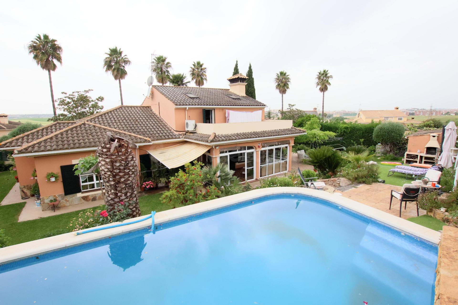 Chalet en venta en Urbanización las Lomas