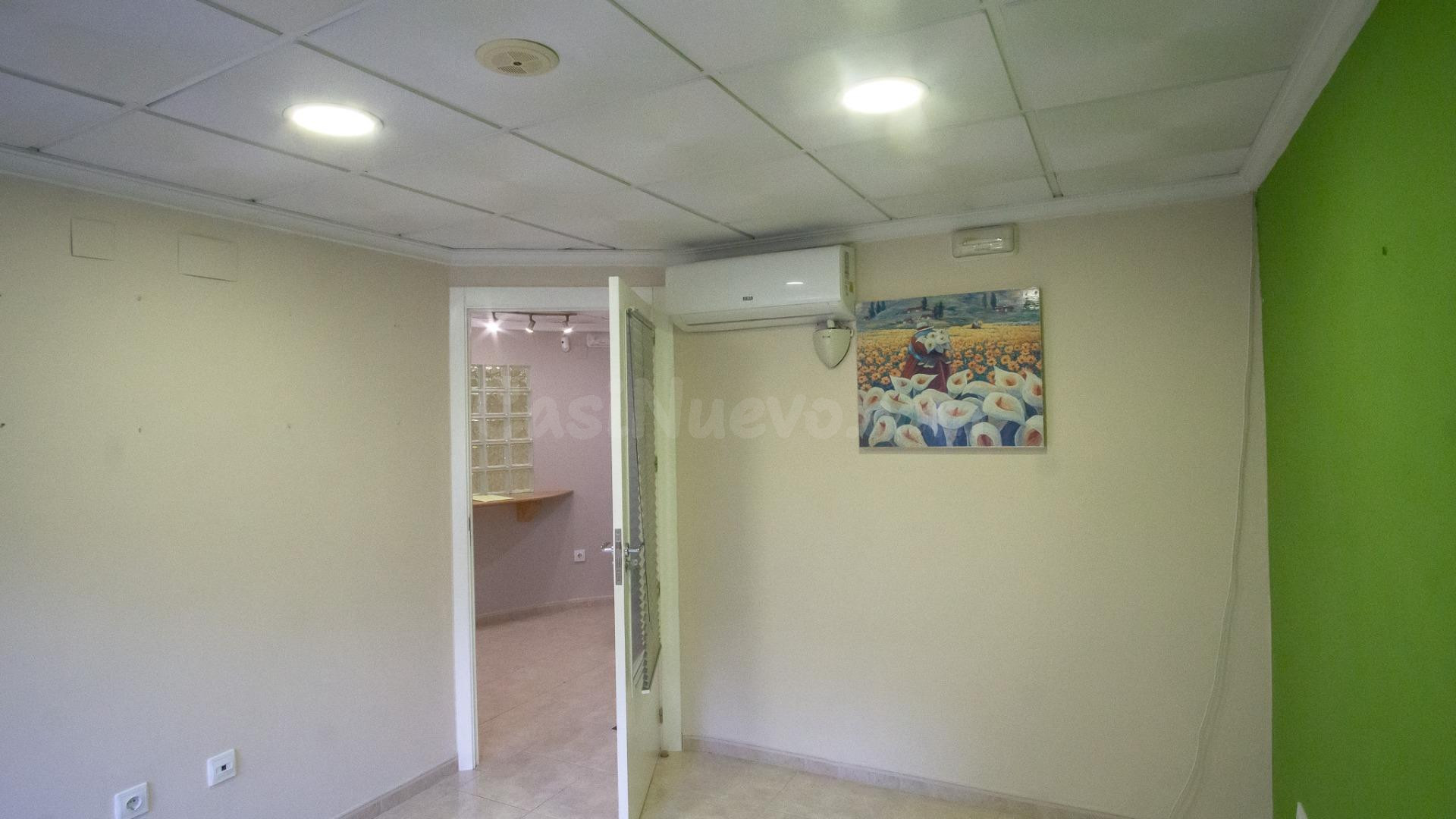Local-Entreplanta comercial  en pleno centro de Elda – Calle - foto 4