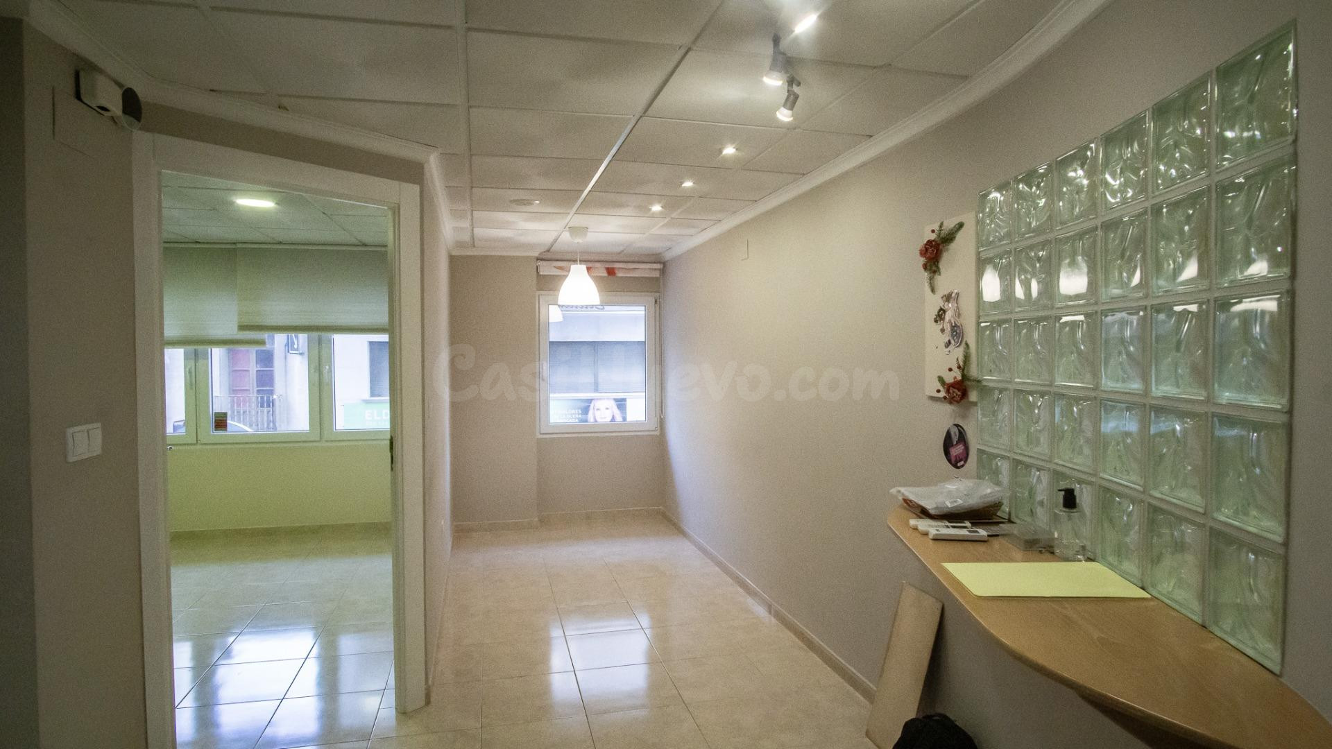 Local-Entreplanta comercial  en pleno centro de Elda – Calle - foto 5