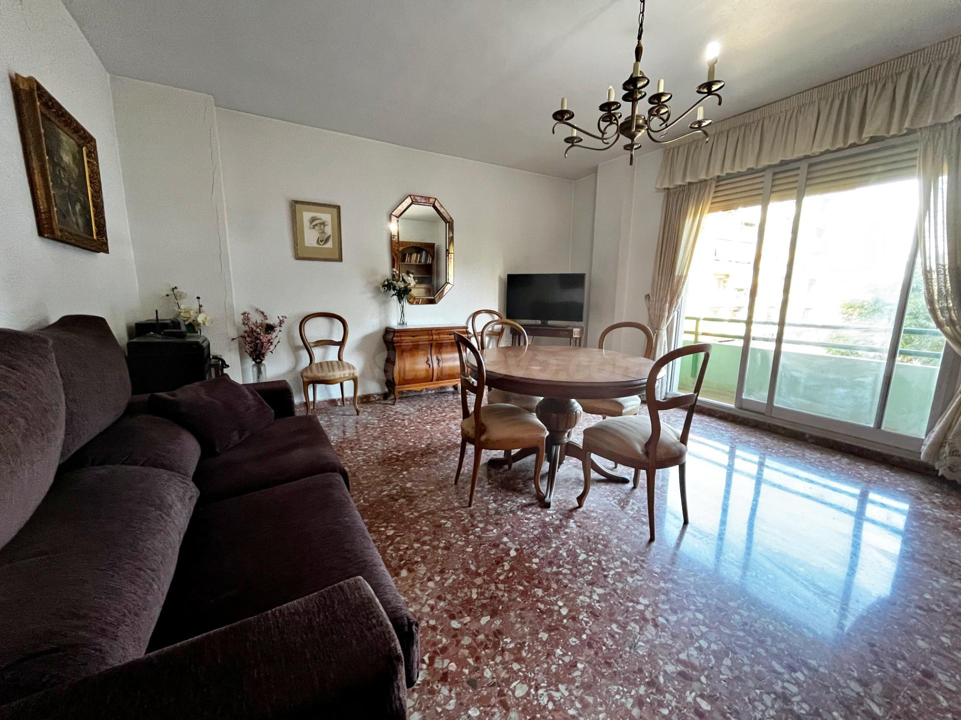 VIVIENDA ZONA AVDA REAL DE MADRID - foto 2