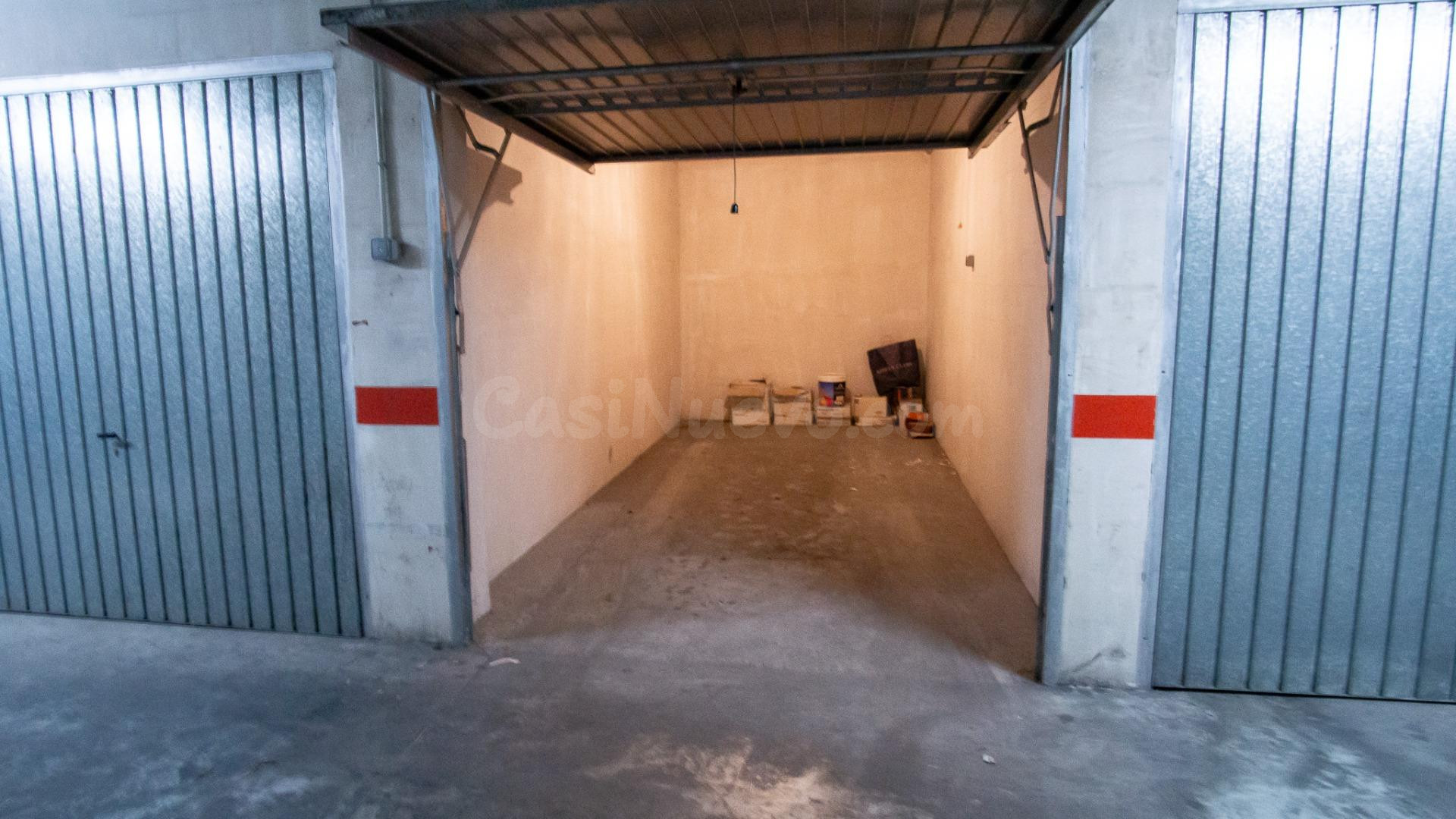 Garaje 1 habitación en venta - Avenida de madrid - foto 4