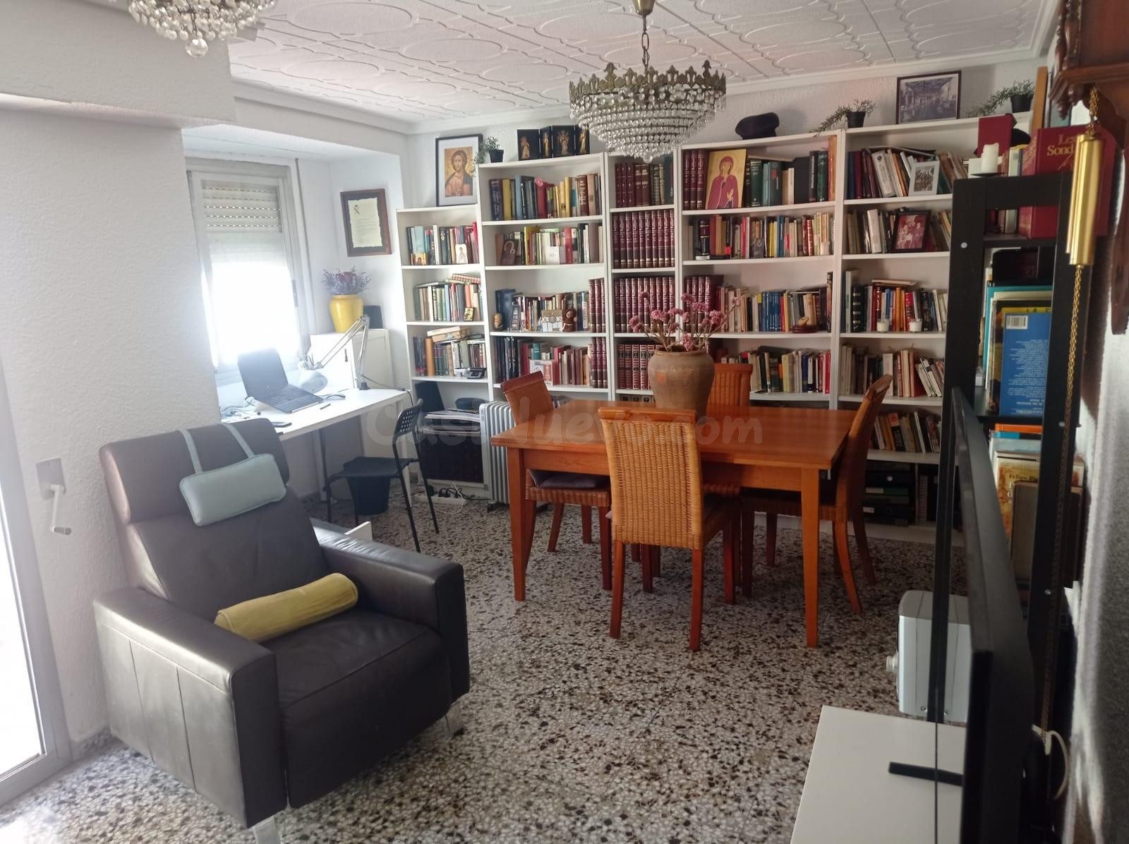 21 Inmobiliarias vende este piso en zona ayuntamiento con as - foto 3