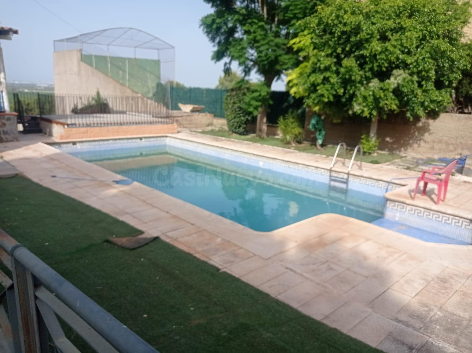 21Inmobiliarias vende chalet en Cumbres de Calicanto - foto 2