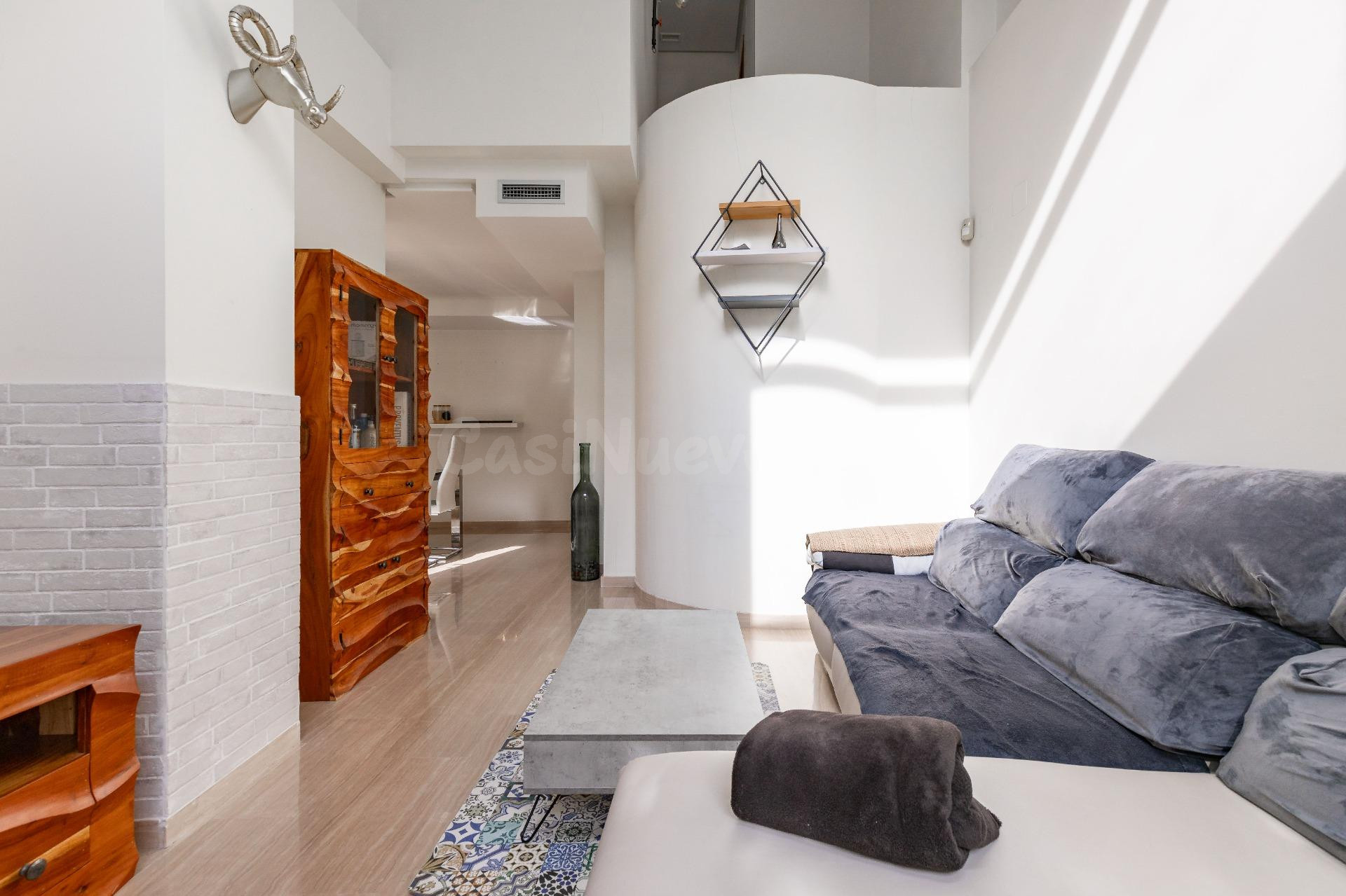 DUPLEX CON TERRAZA DE 20 METROS EN RESIDENCIAL - foto 4