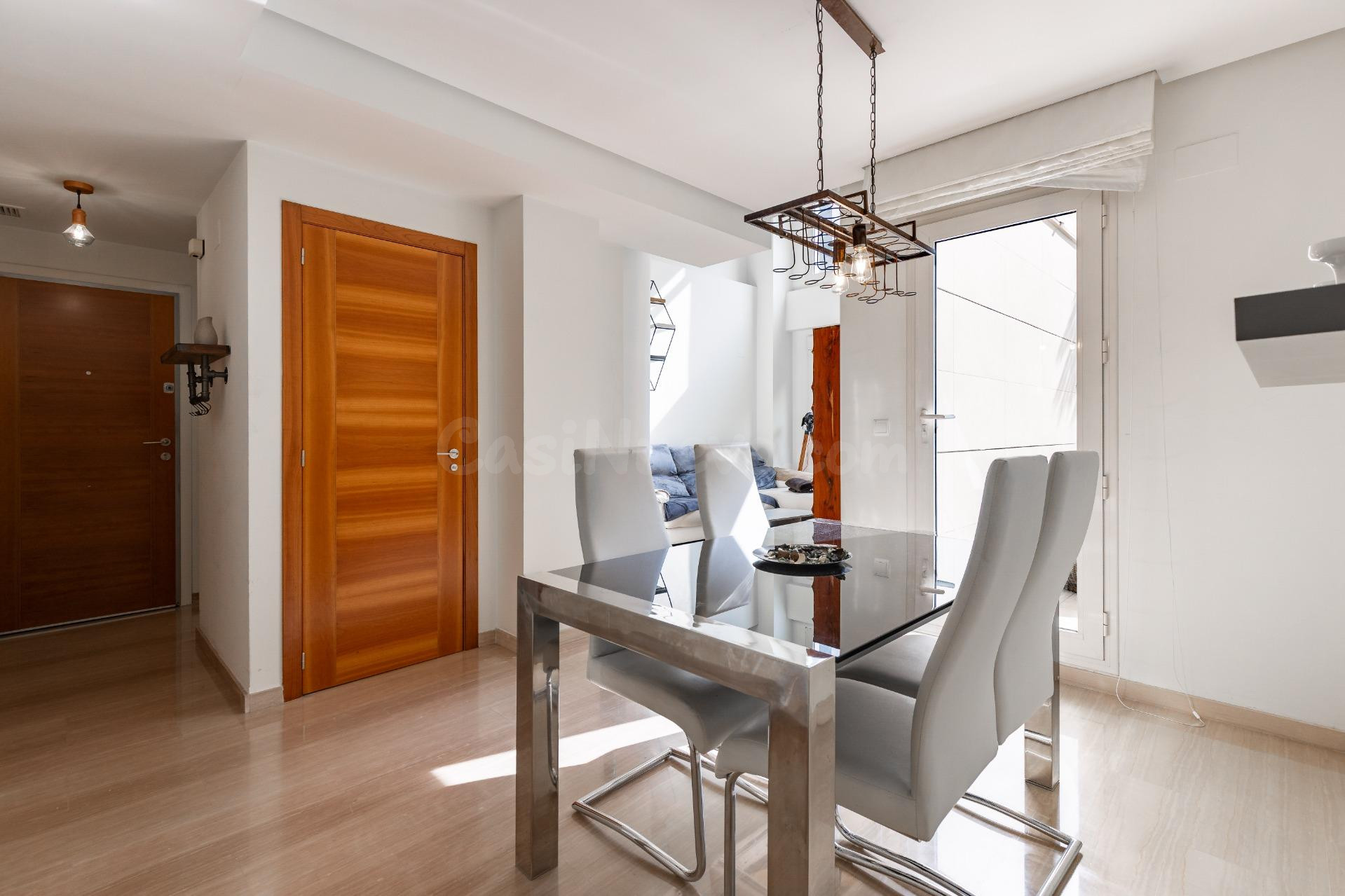 DUPLEX CON TERRAZA DE 20 METROS EN RESIDENCIAL - foto 5