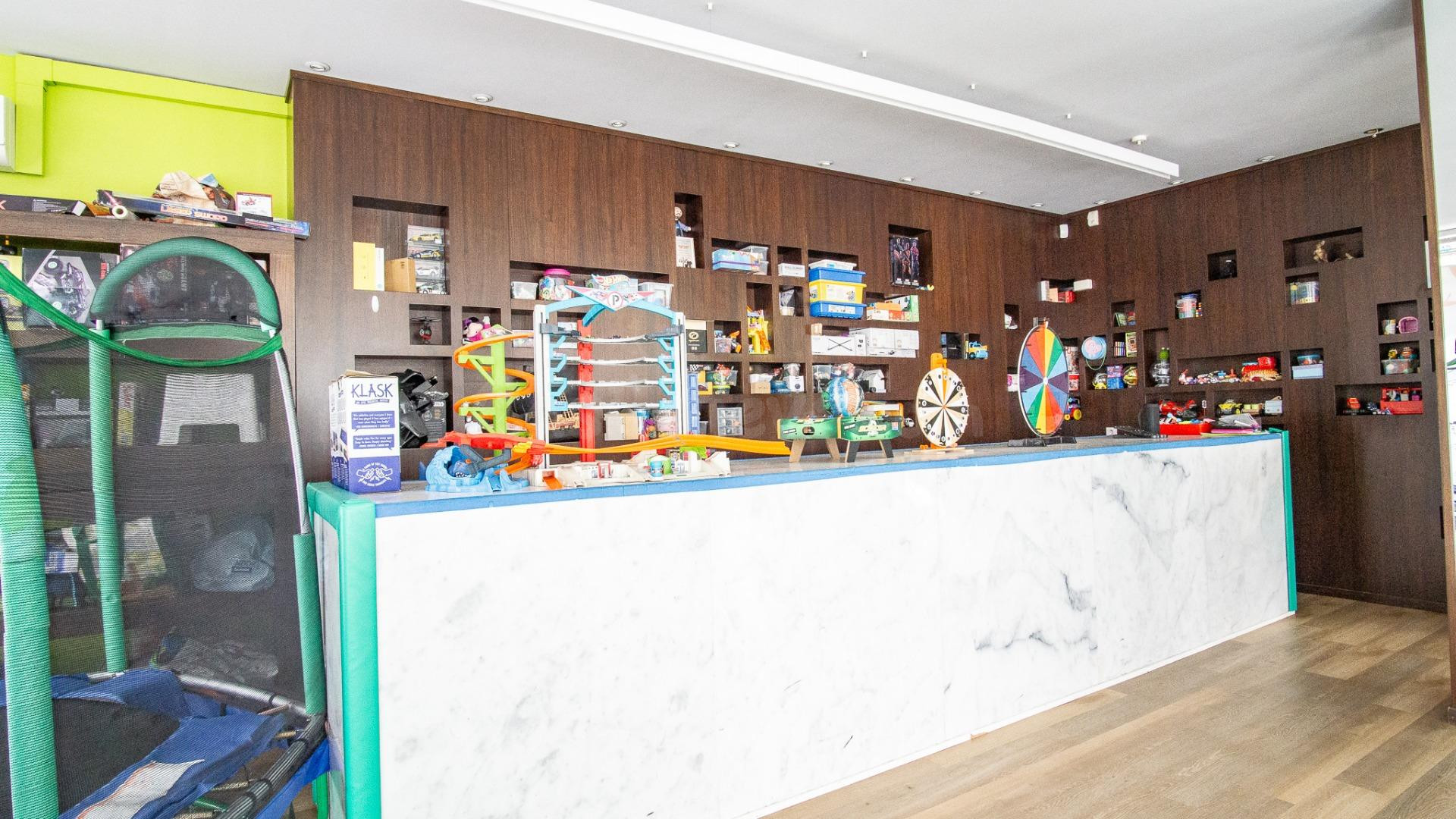 Local esquina en zona Campet-Petrer en venta o como inversió - foto 5