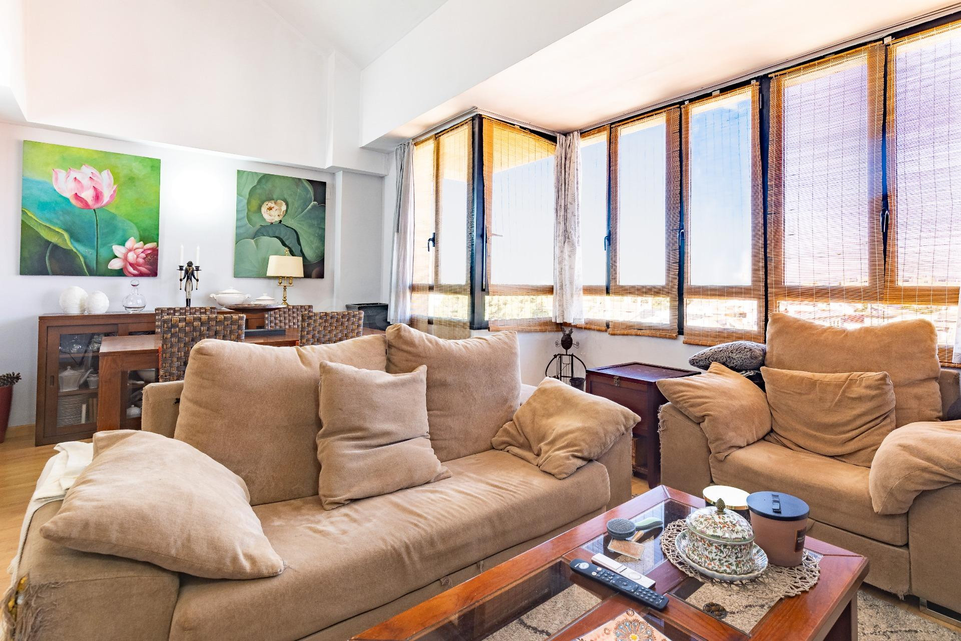 Exclusivo Ático Dúplex en Xirivella - Perfecto para Vivir y  - foto 4