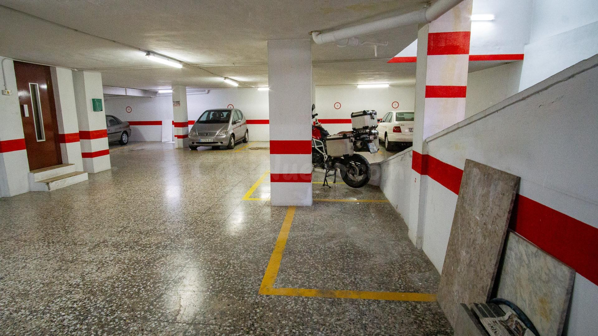 Garaje en venta para moto en el centro de Elda. - foto 4