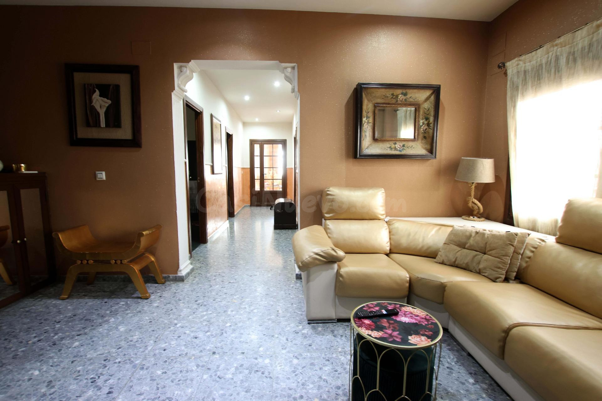PISO PARA ENTRAR A VIVIR DE MAS DE 200 M, EN MONTIJO - foto 2