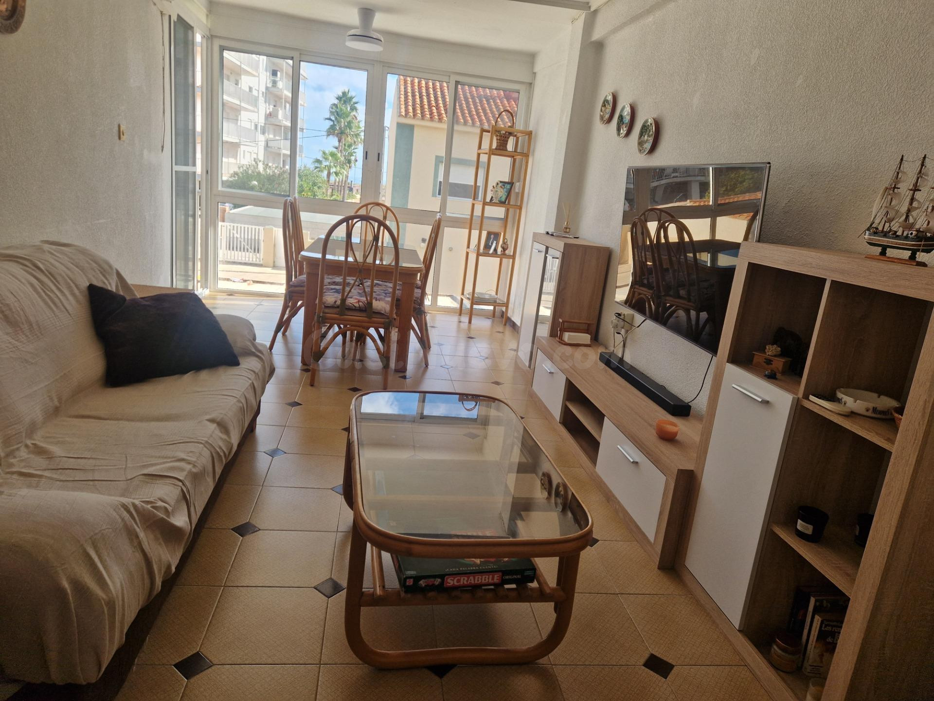 Piso en alquiler vacacional El Perellonet - foto 4