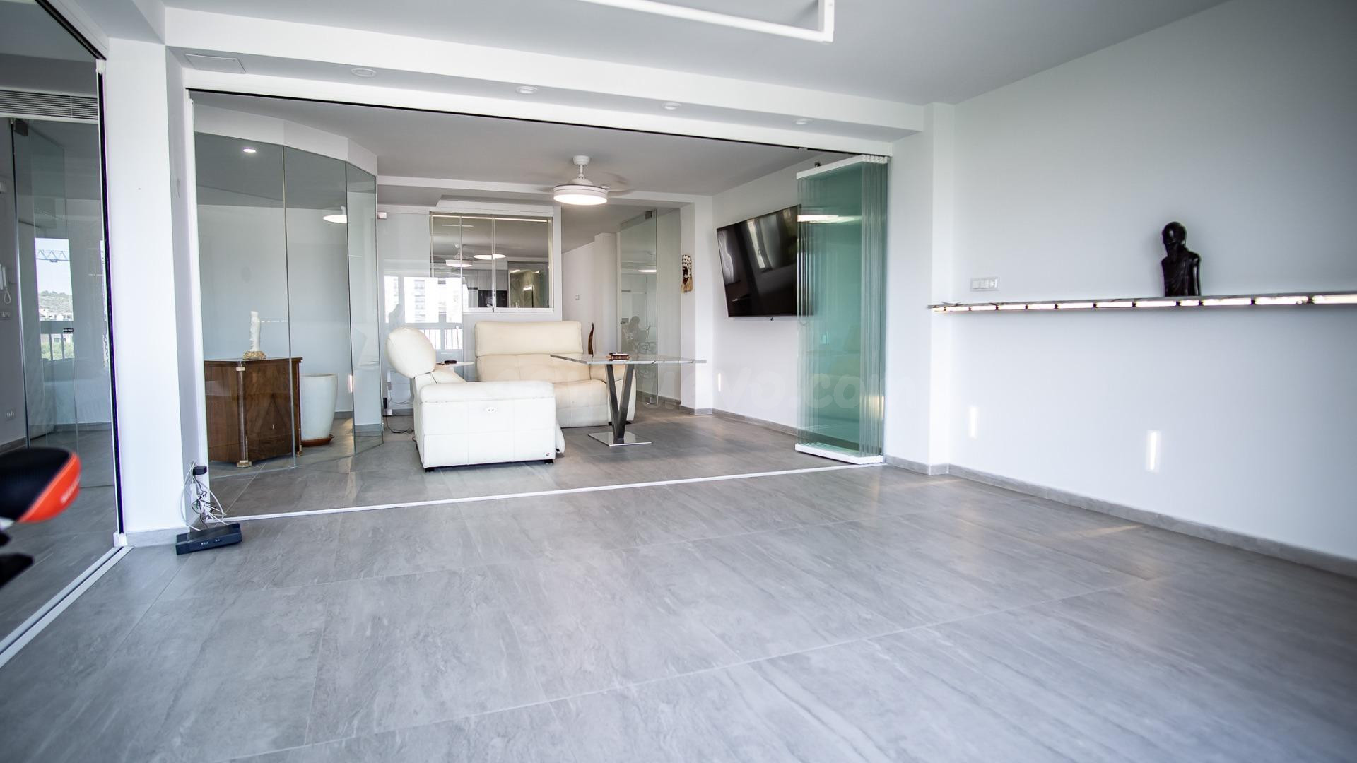 Vivienda totalmente reformada, con vistas a Plaza de Castela - foto 4