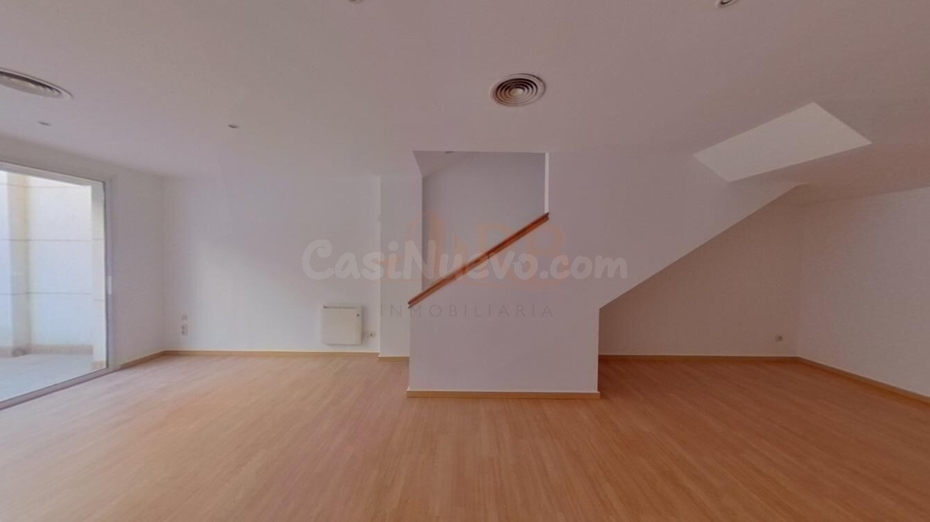 Un dúplex enorme que marca la diferencia: 161 m2 reformados 