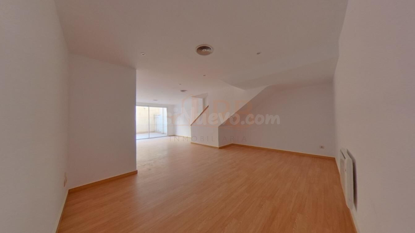Un dúplex enorme que marca la diferencia: 161 m2 reformados  - foto 2