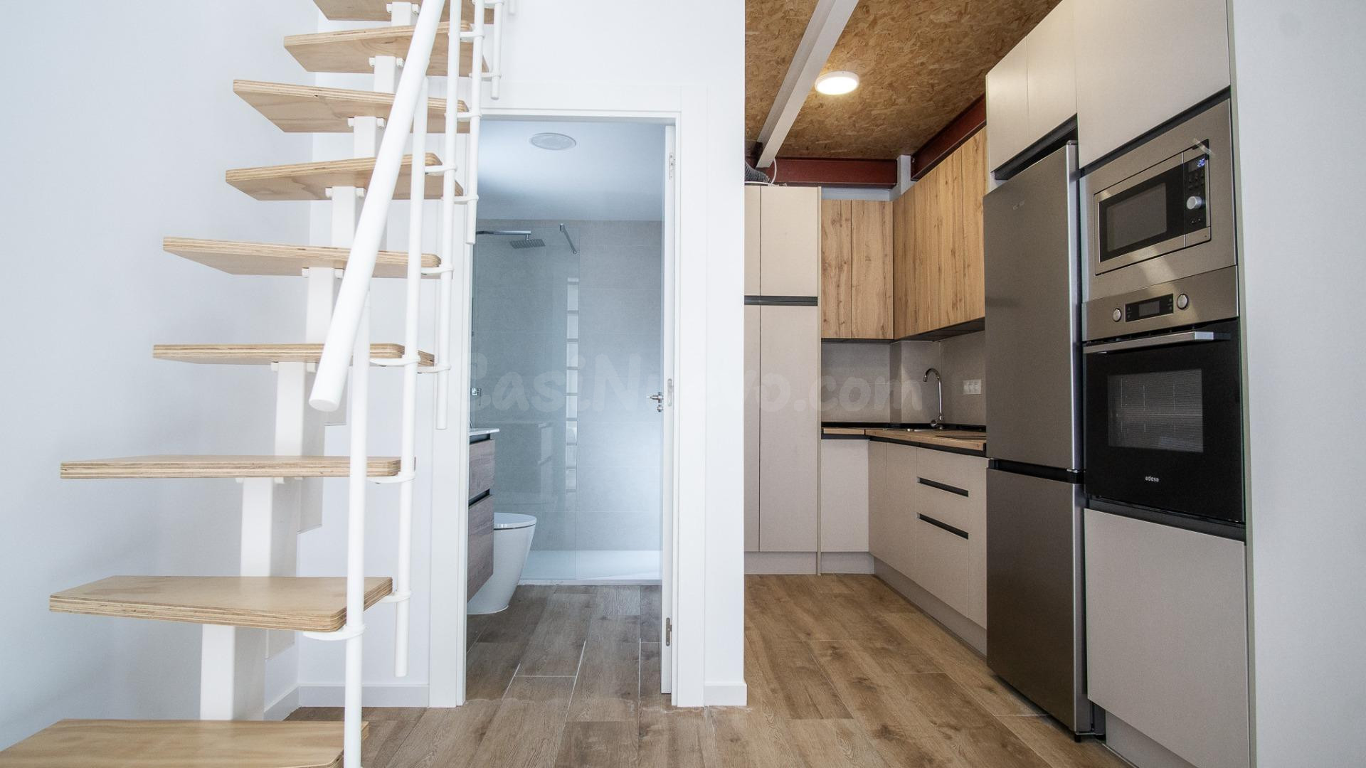 Estudio de obra nueva en alquiler — Centro de Elda