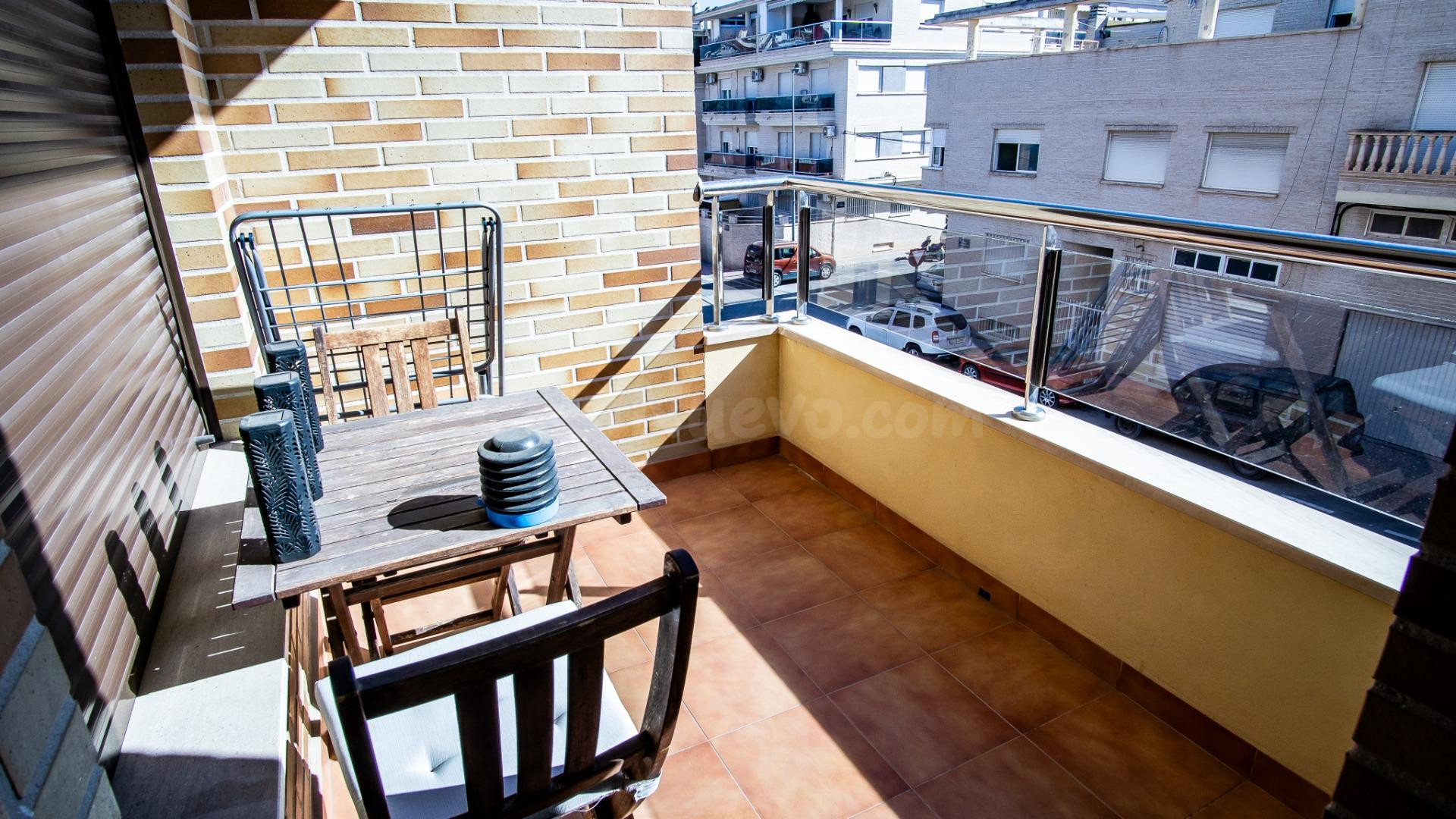 Piso alquiler en zona Parque del Rio de Elda - foto 4