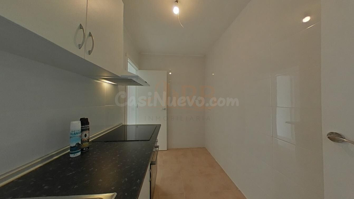 GRAN OPORTUNIDAD EN EL CENTRO DE VILADECANS - foto 4