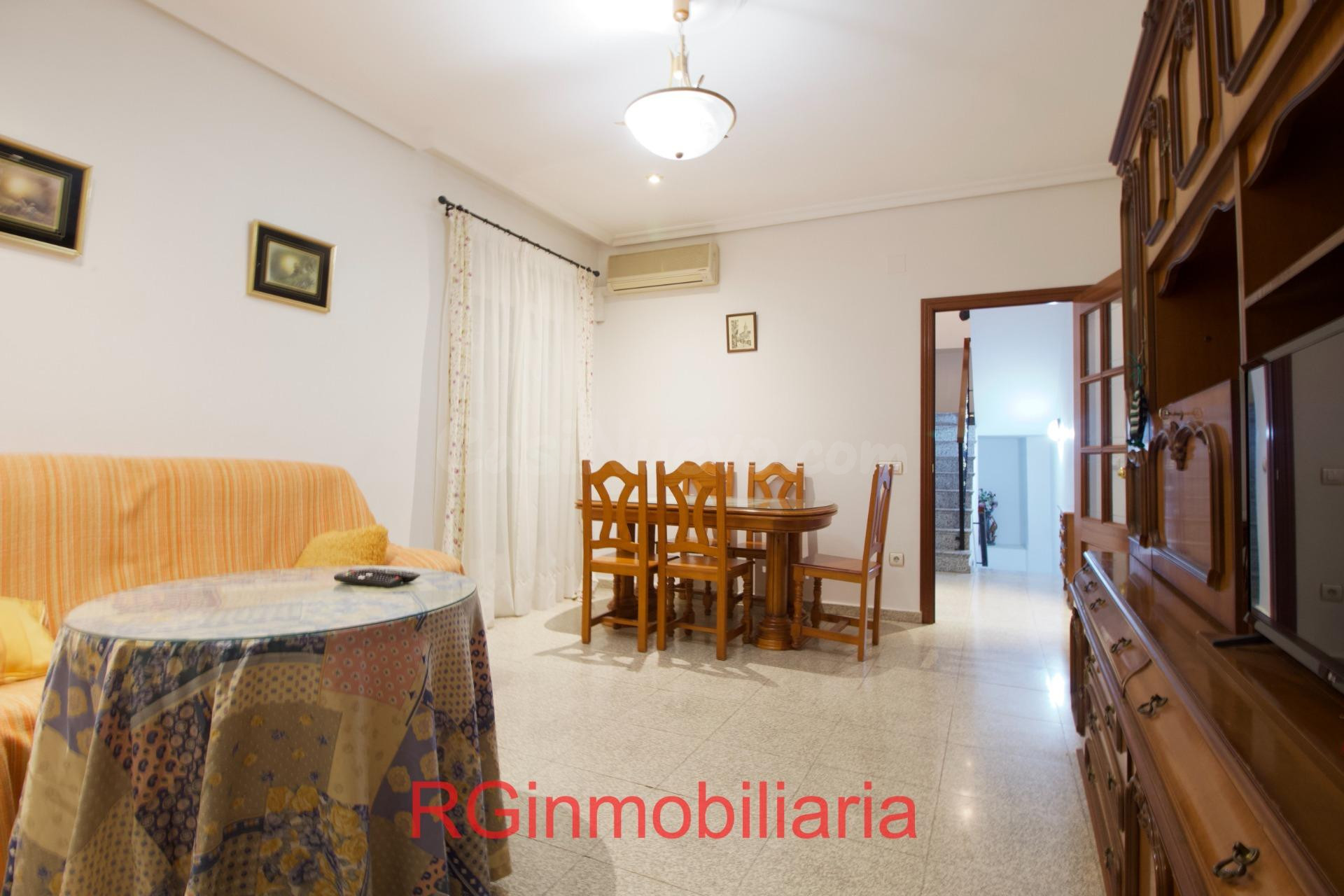 Piso-duplex en alquiler en Orellana la vieja - foto 3