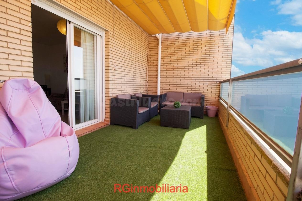 EXCLUSIVO ATICO CON GRAN TERRAZA Y VISTAS DESPEJADAS EN ALON - foto 2
