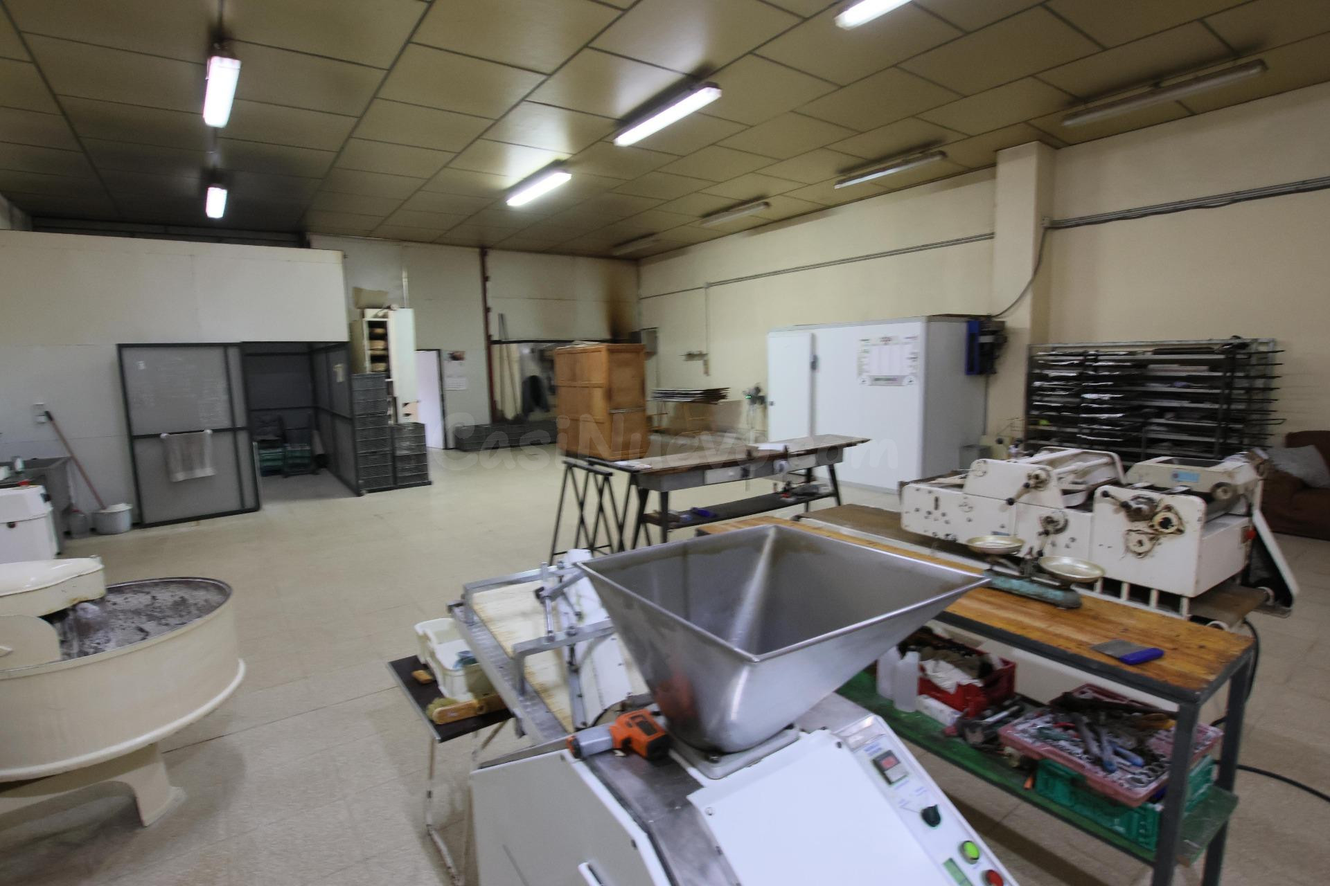 ALQUILER DE NAVE EN LOBÓN - foto 3