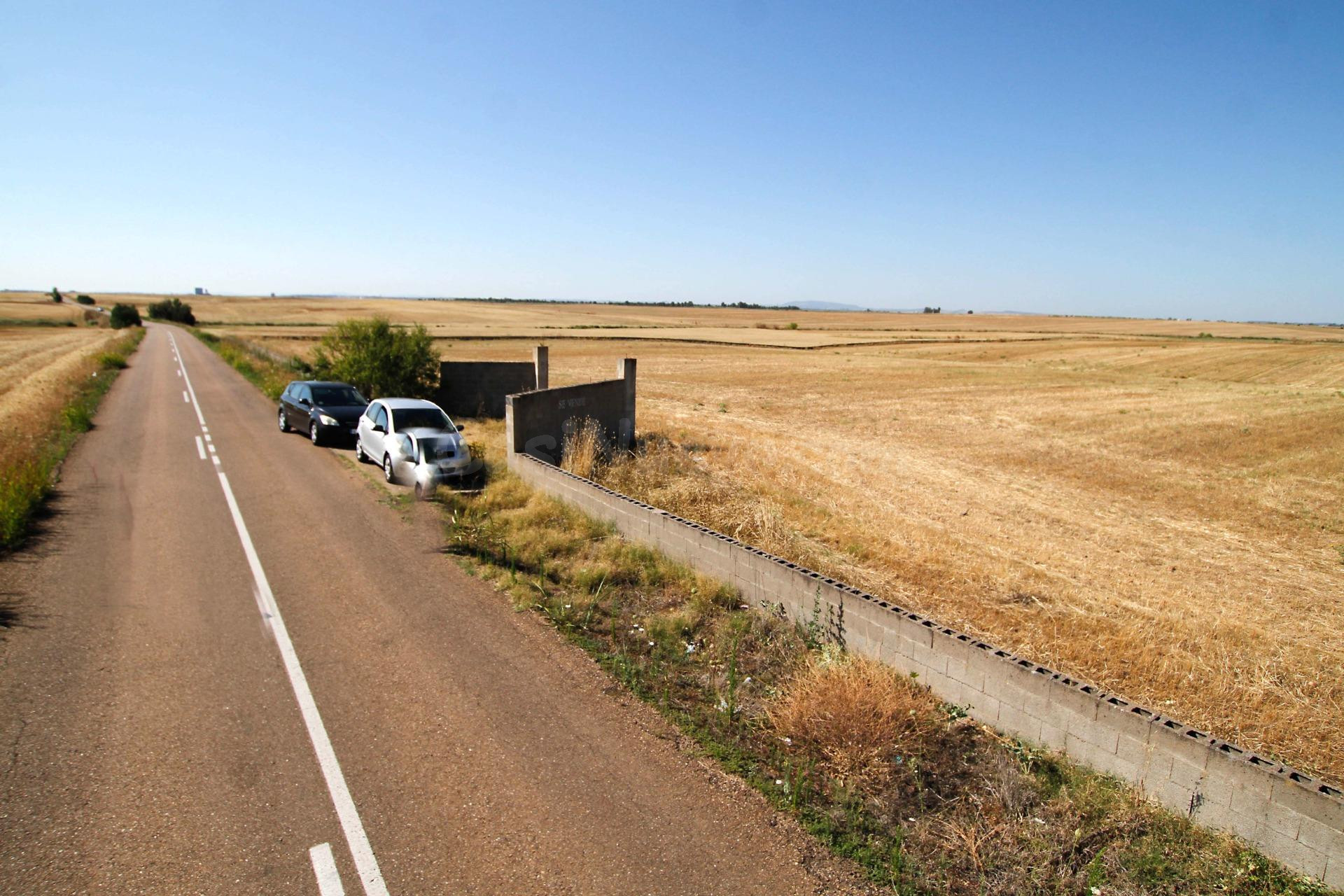 Terreno de 40.000 m junto Urb. Río Caya