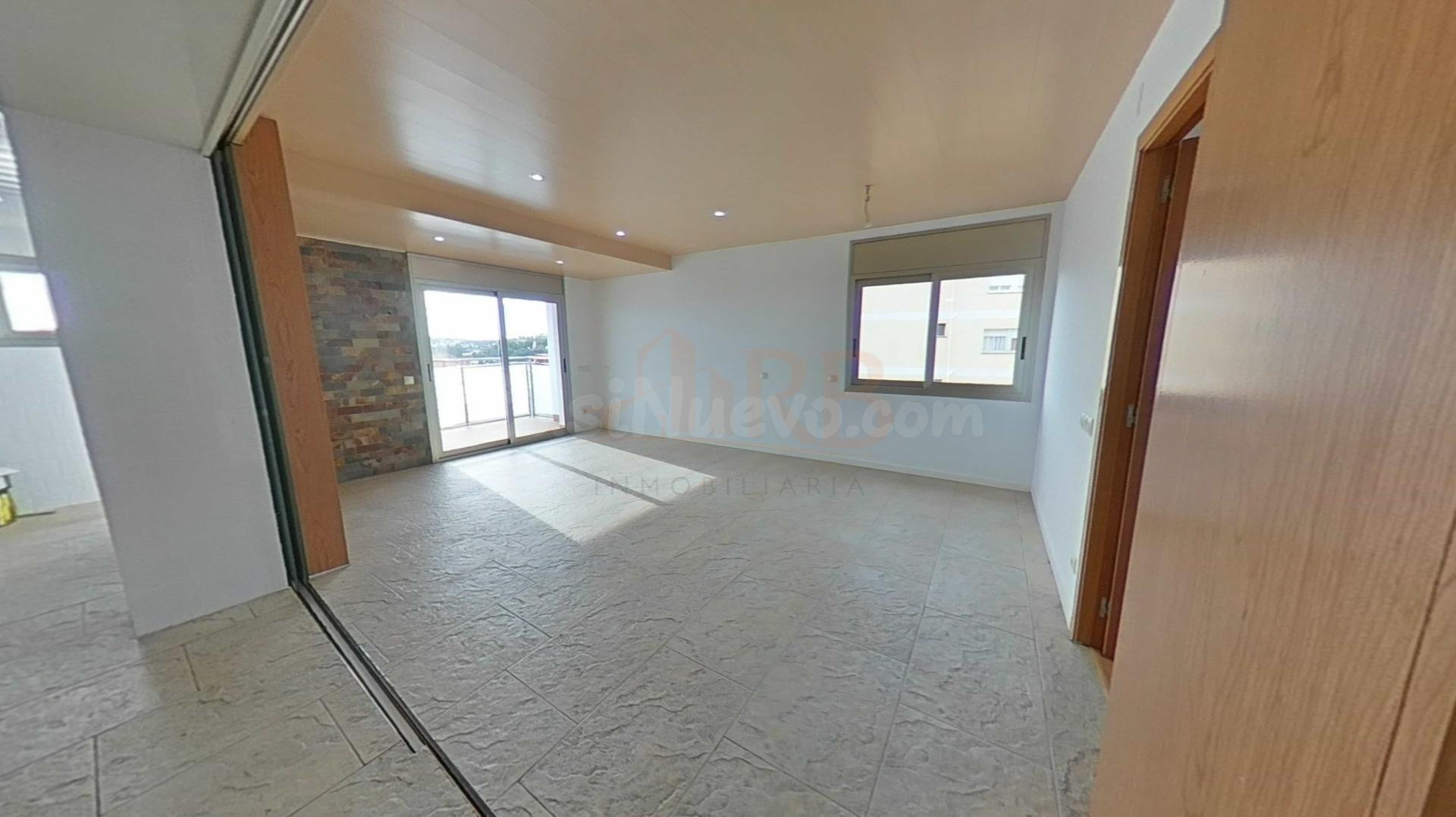Dúplex reformado con 2 grandes terrazas: diseño, luz y valor - foto 4