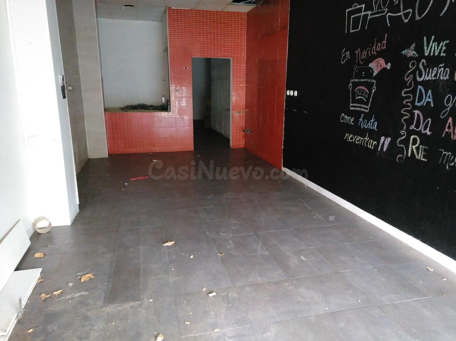 LOCAL COMERCIAL EN CALLE CORREDERA - foto 3