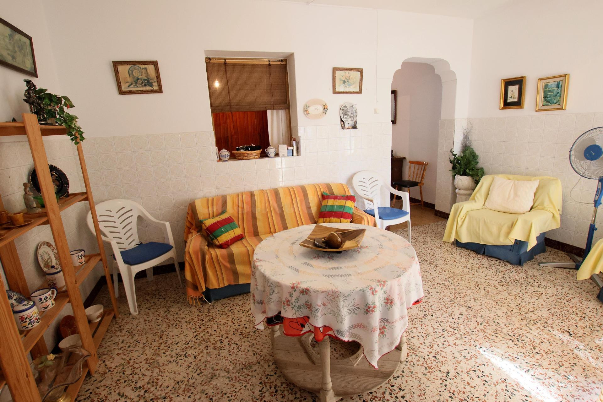 Casa en planta baja muy acogedora y semireformada. - foto 5