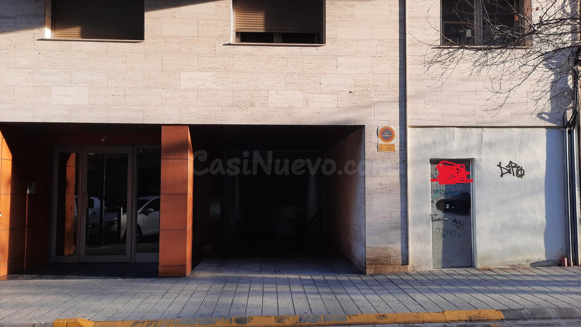 Garaje 18m² en venta - Centro - foto 2