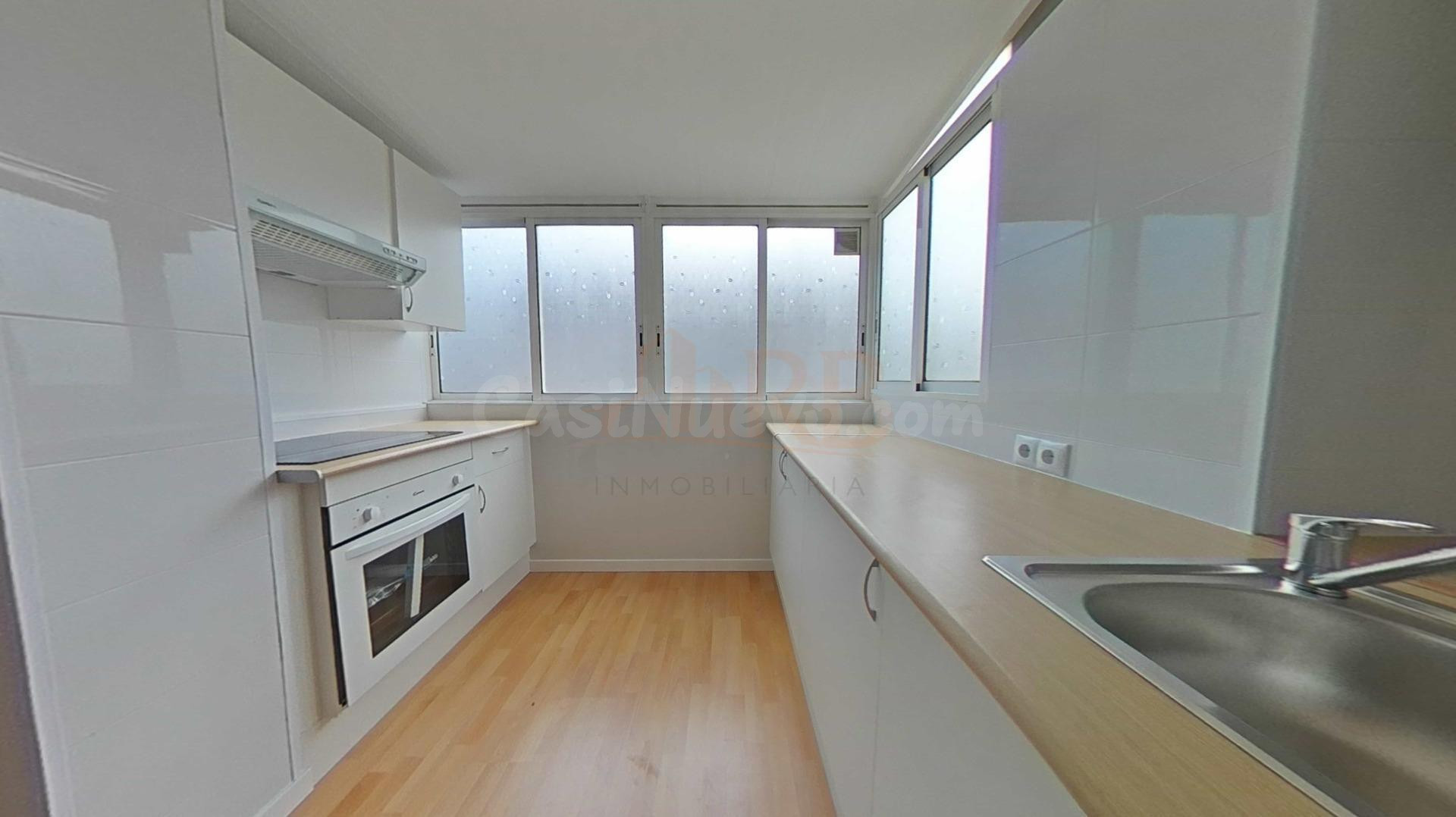 Acogedor piso, reformado. 6,2 de rentabilidad. - foto 2