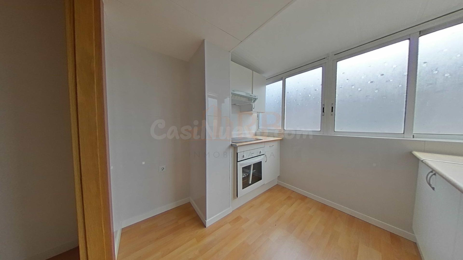 Acogedor piso, reformado. 6,2 de rentabilidad. - foto 3
