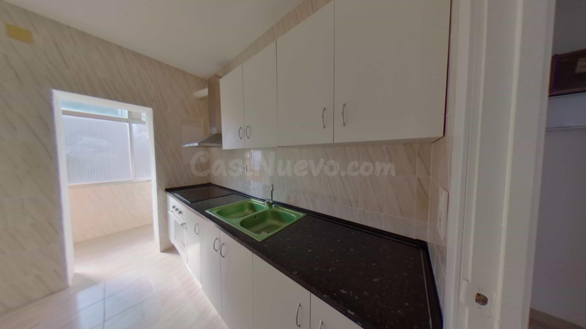 Este piso se alquila fácil: terraza, salón independiente y c - foto 4