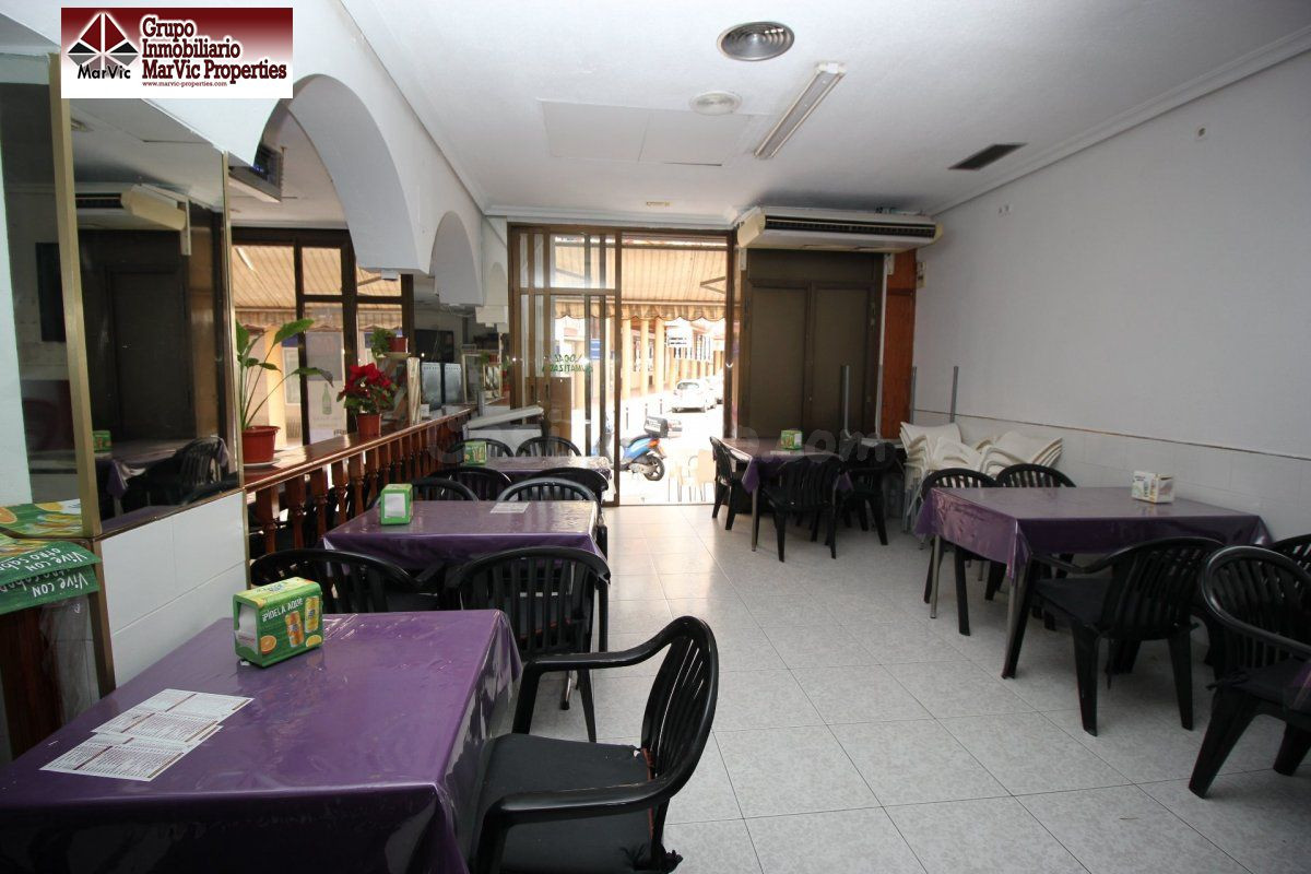 Local comercial en Benidorm en zona Colonia Madrid - foto 3