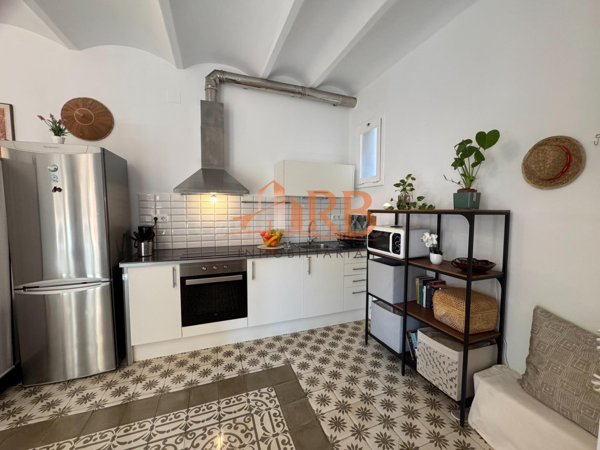 Tu refugio urbanita en el corazón de Sants - foto 4