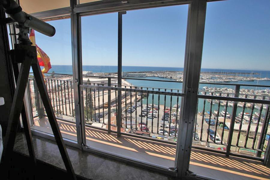 1ª LÍNEA, VISTAR AL MAR Y AL CENTRO DE OCIO PASEO DEL MAR - foto 5