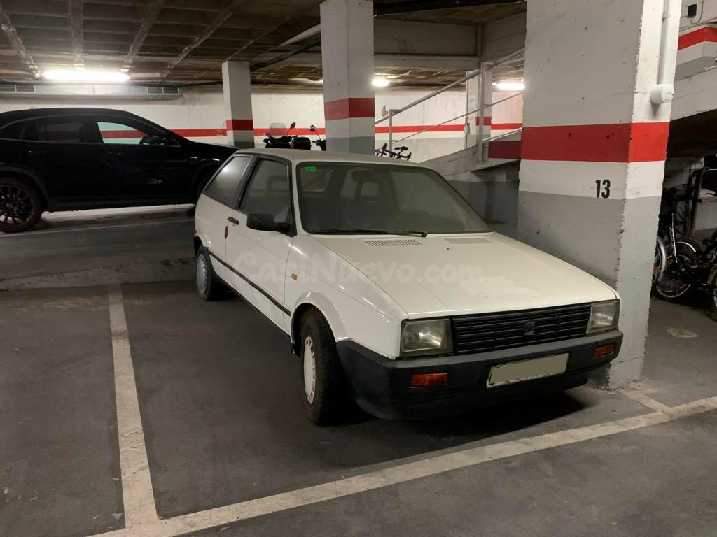 Vila Olímpica, plazas de parking y moto - foto 2