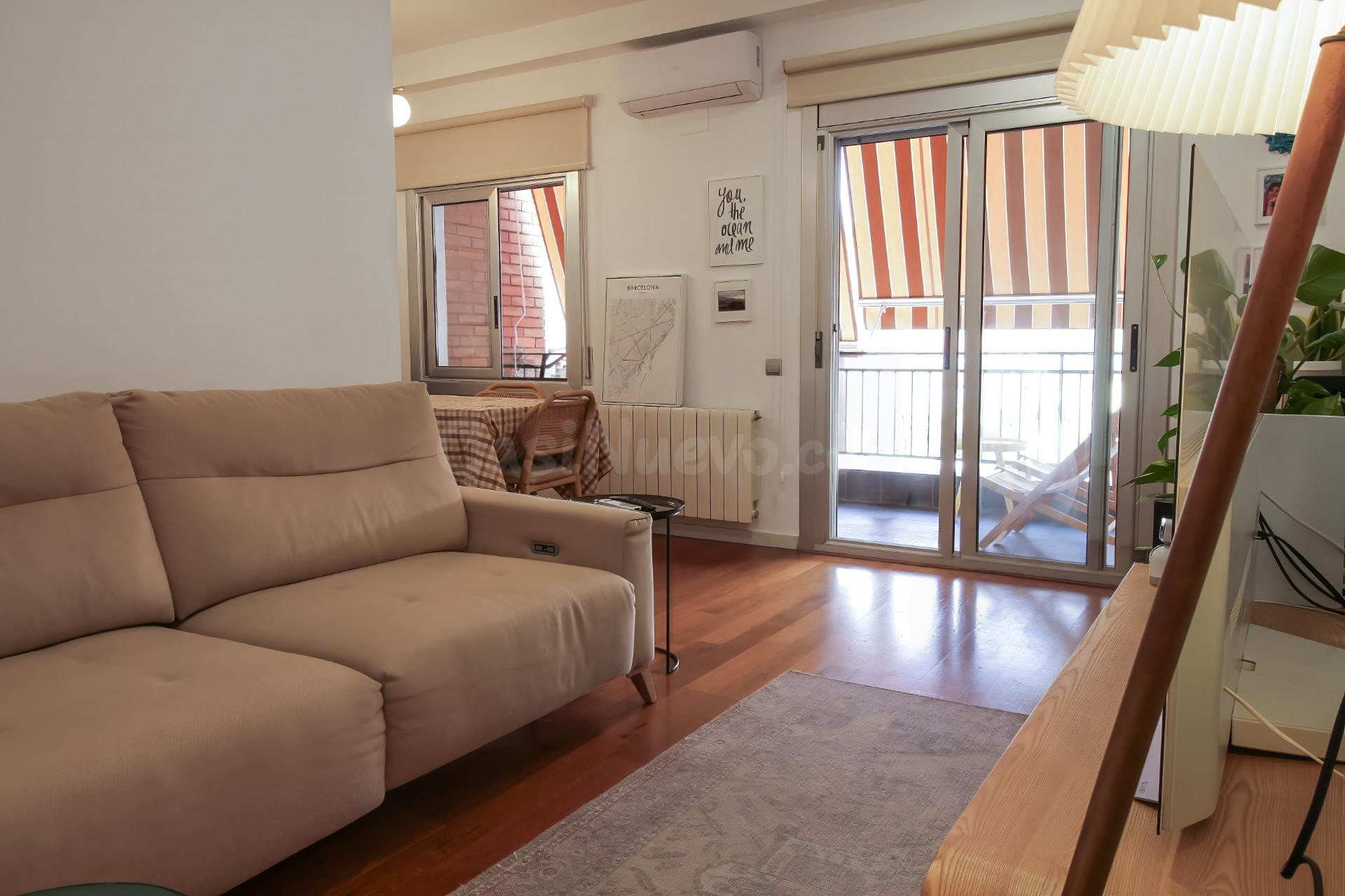 Piso con terraza, sol y una distribución pensada para disfru - foto 3