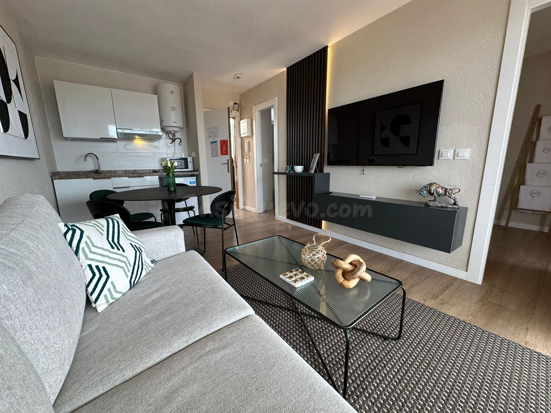Apartamento en Benidorm, zona Rincón de Loix Llano, a tan so - foto 2