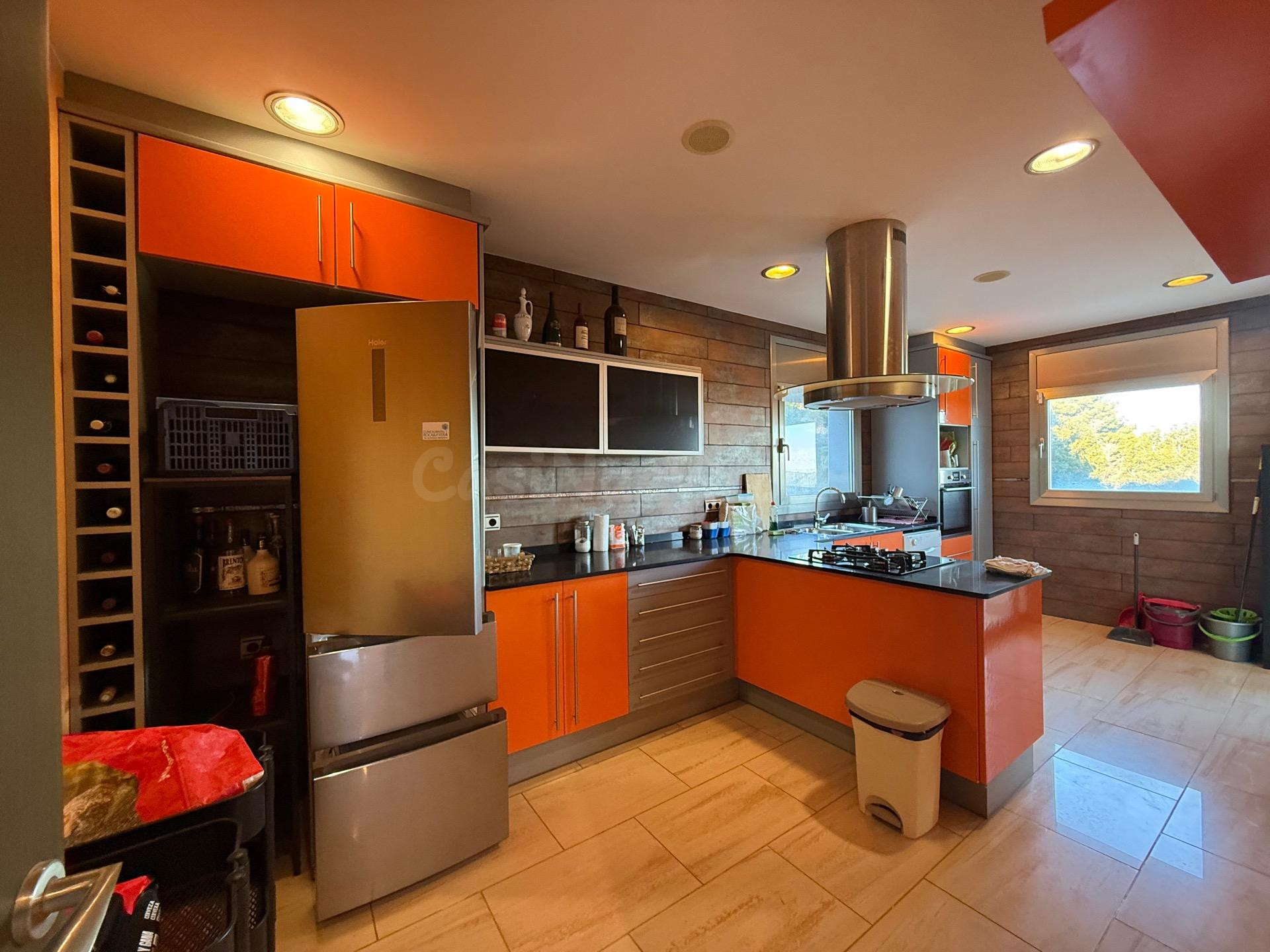 Casa con ascensor, grandes terrazas y vistas al mar y montañ - foto 4