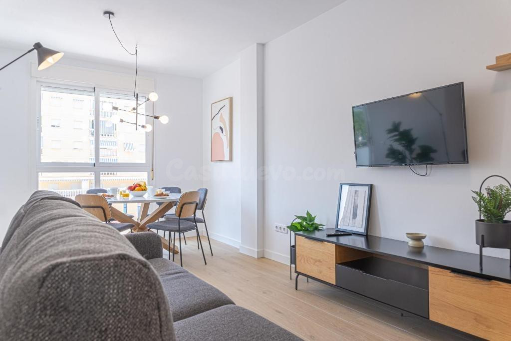 Vivienda con reforma de calidad, una plazas de garaje y a 10 - foto 4