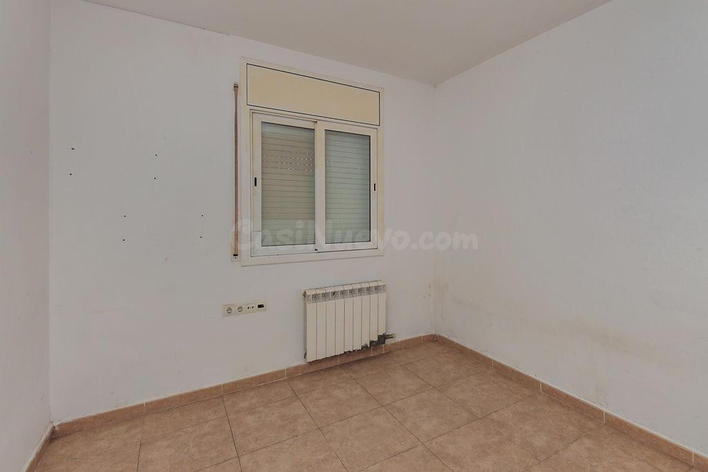 Casa unifamiliar con jardín y garaje en Mas Borràs – El Vend - foto 4