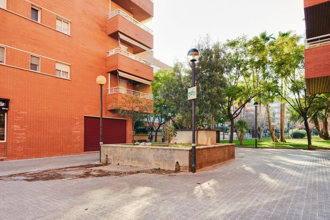Local en rentabilidad en Vilanova i la Geltrú – oportunidad  - foto 4