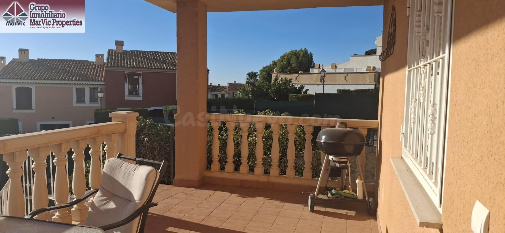 CHALET CON PISCINA PRIVADA EN GOLF BAHIA - foto 4