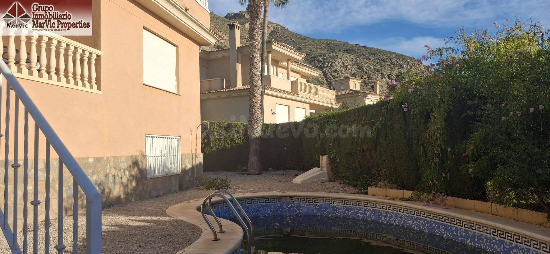 CHALET CON PISCINA PRIVADA EN GOLF BAHIA - foto 5