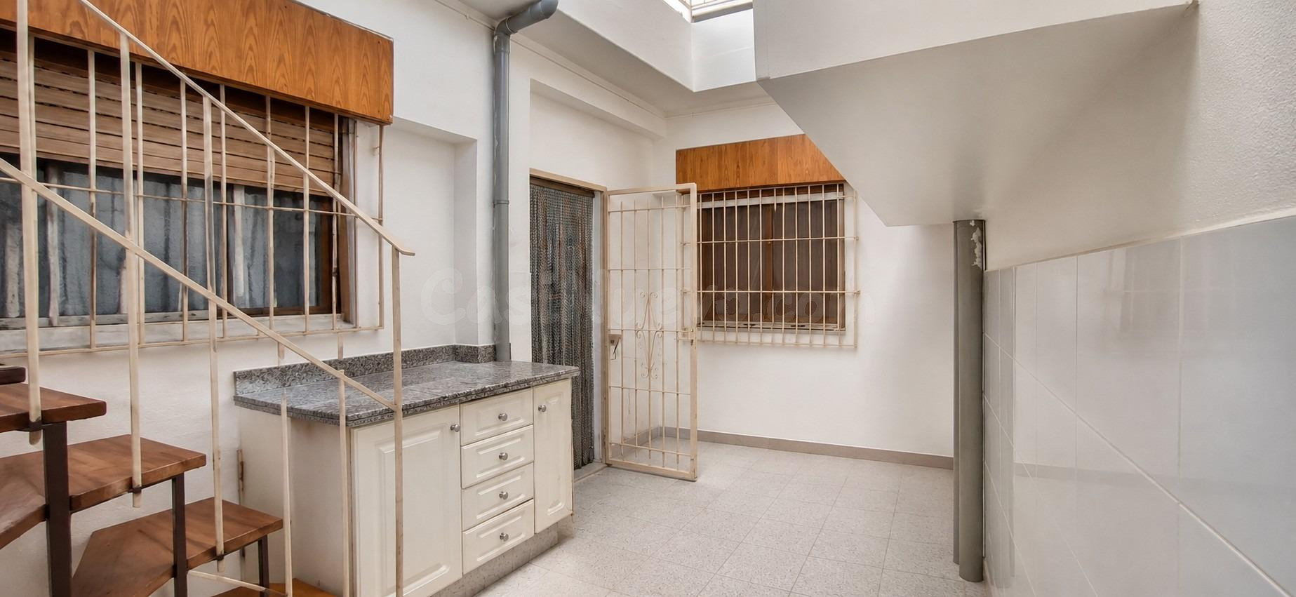 Casa de pueblo: oportunidad única en el corazón de El Campel - foto 5