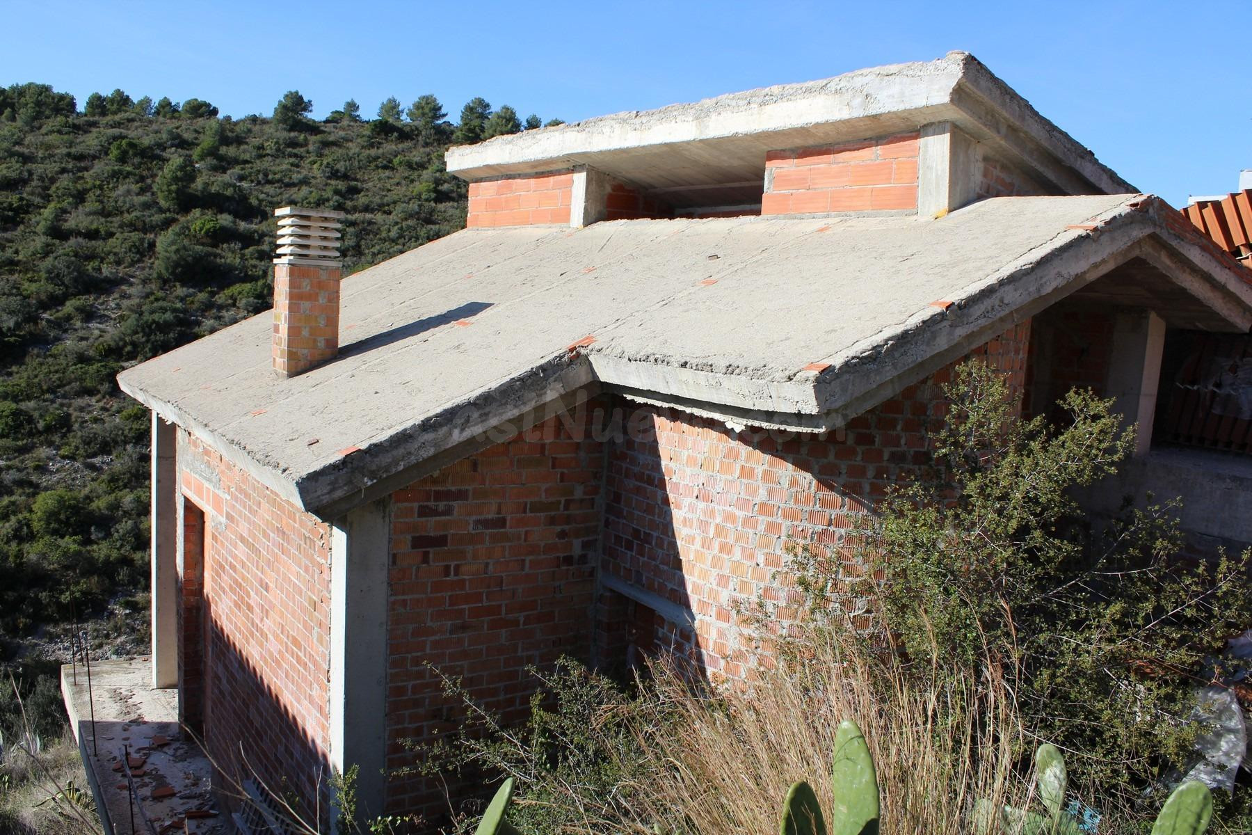 Casa en construcción para autopromotores, constructores en C