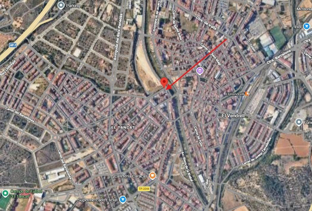 Local en venta en el centro de El Vendrell, ideal para alqui - foto 4
