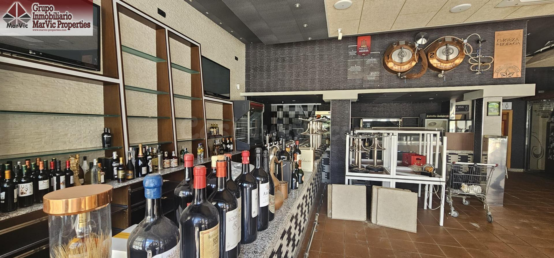 Se vende local en Benidorm - foto 4