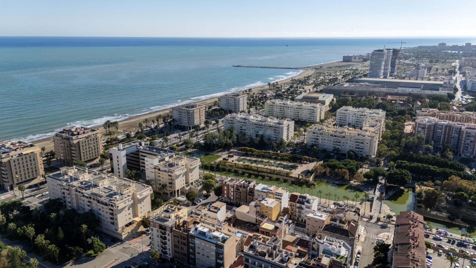 Apartamentos boutique de lujo cerca de la playa en Málaga - foto 2