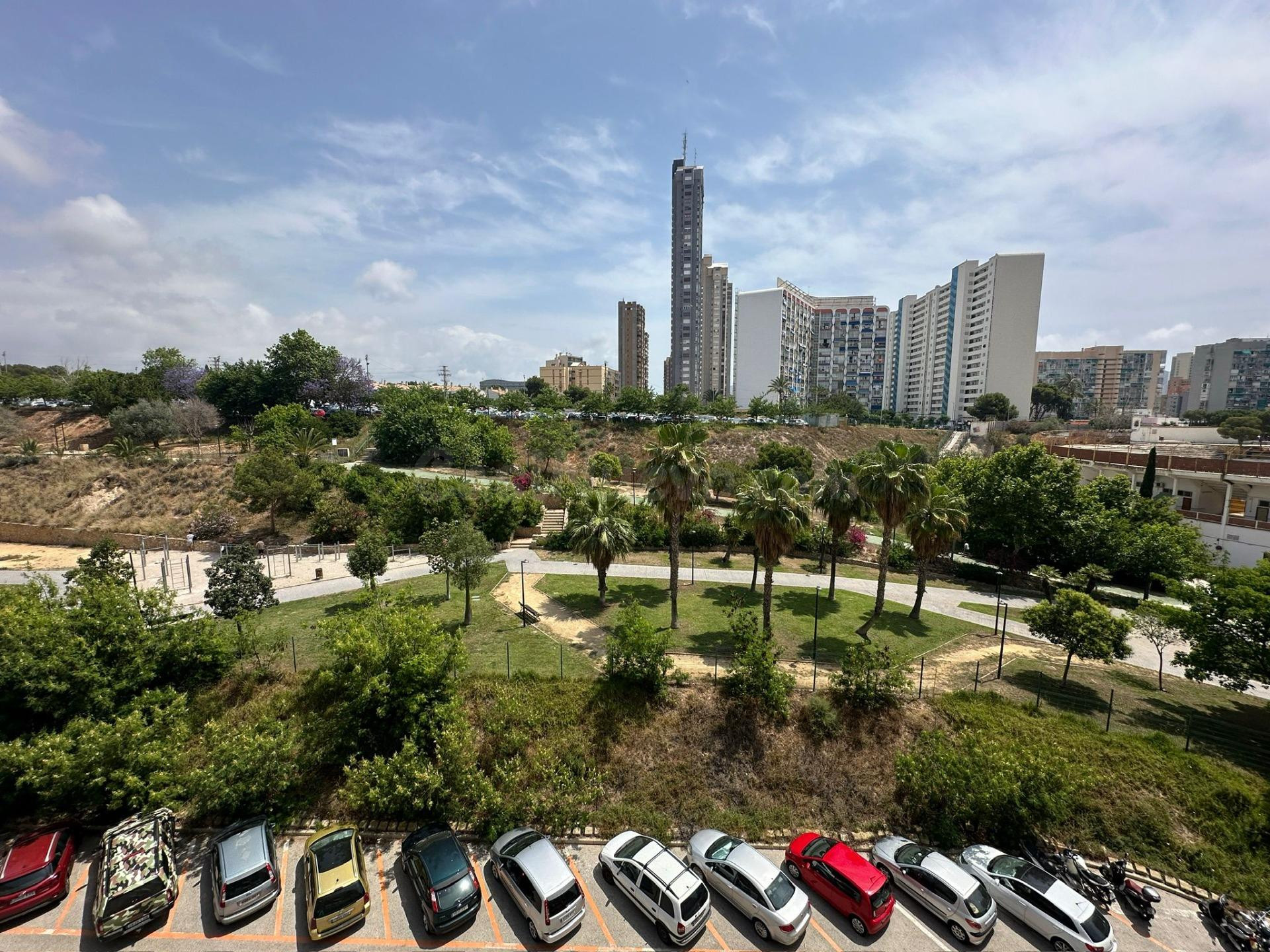 ZONA AIGUERA AMPLIO PISO CON GARAJE Y TRASTERO INCLUIDO